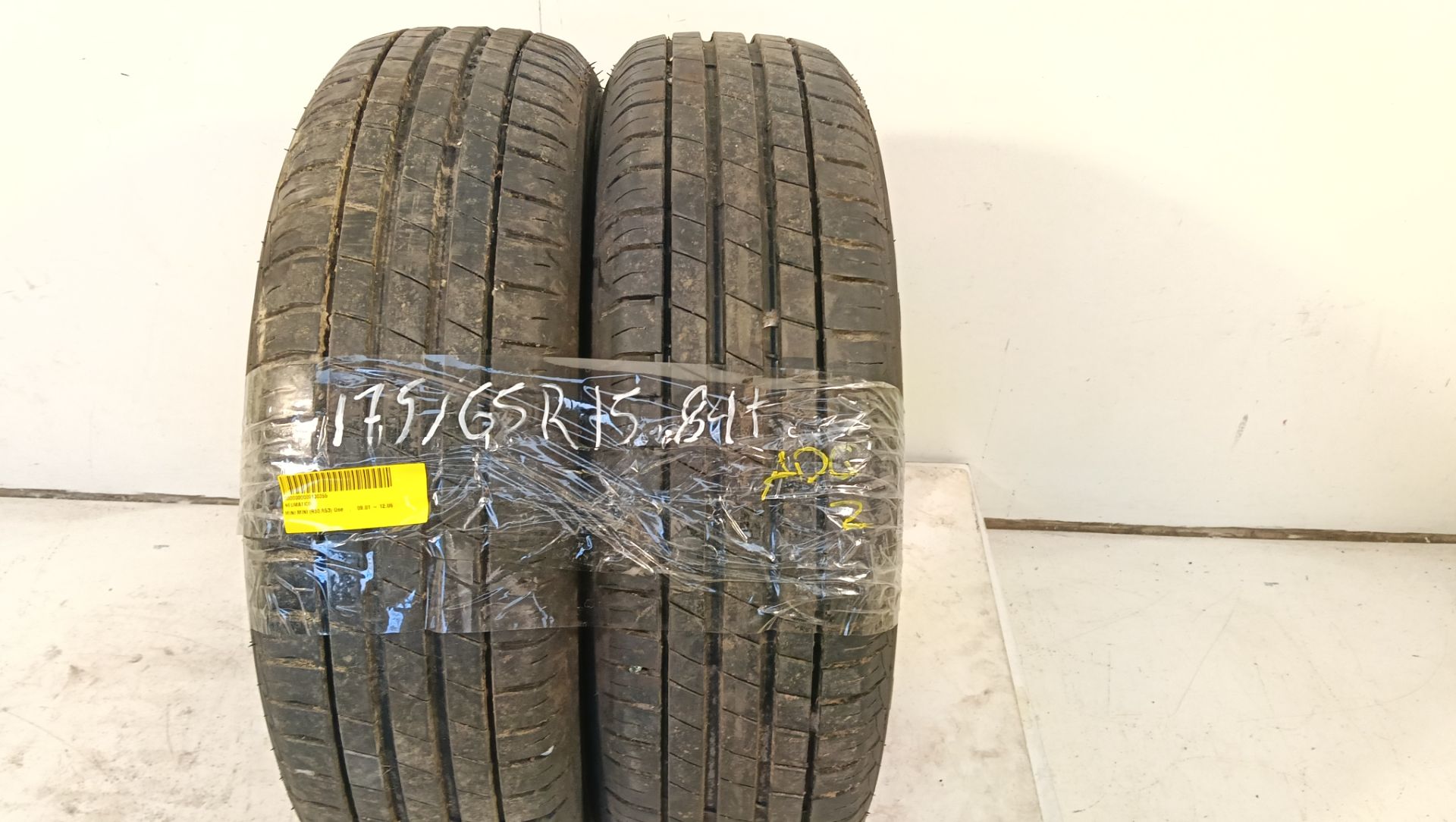 Neumático Mini Mini (R50,R53)