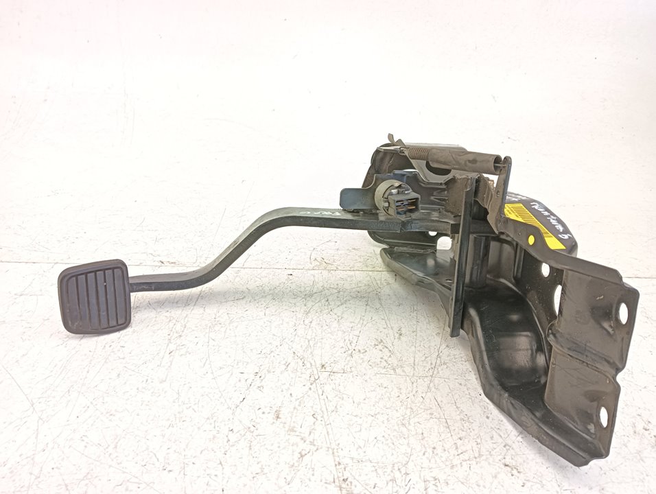 Pedal freno Opel Frontera B