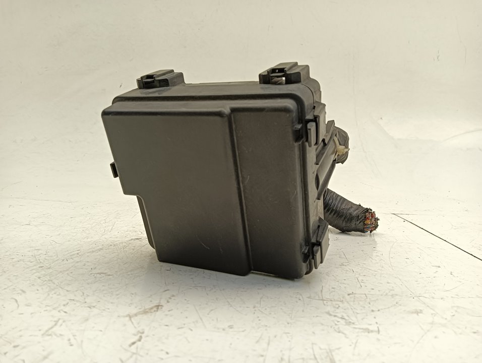 Caja relés / fusibles Honda FR-V (BE)