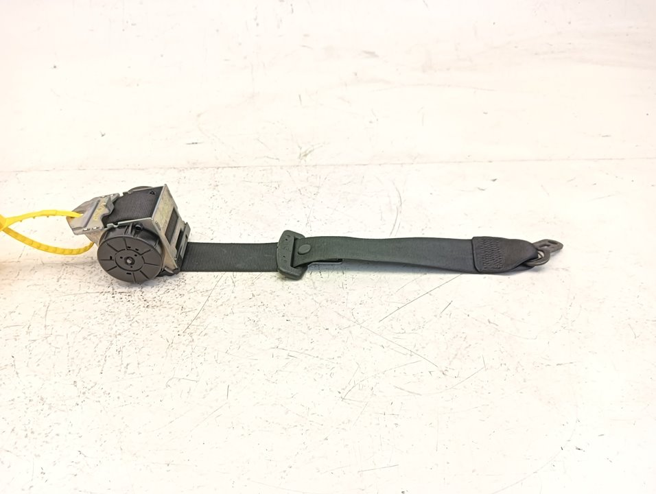 Cinturón seguridad BMW 1 (E82)