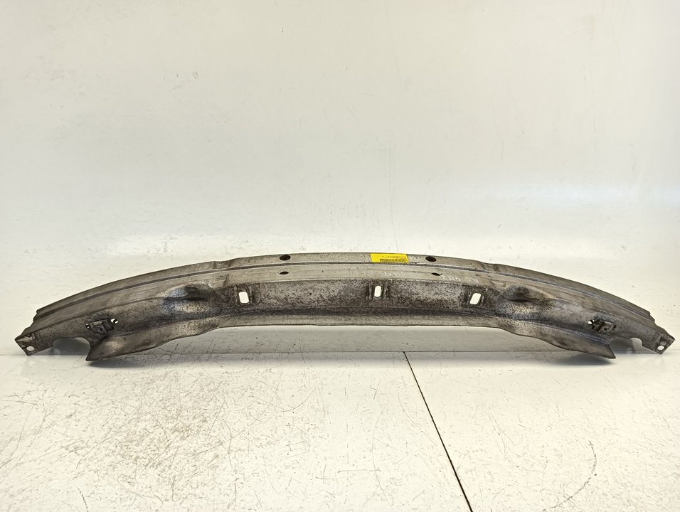 Refuerzo paragolpes Audi A6 (4B2)