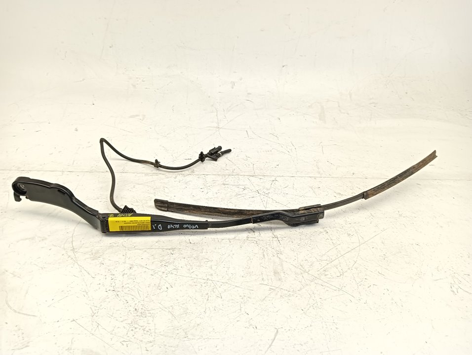 Brazo limpia Volvo XC40