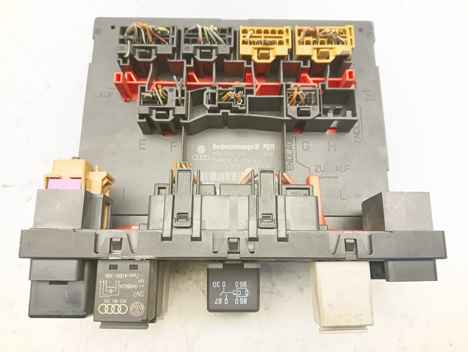 Caja relés / fusibles Audi A3 (8P1)