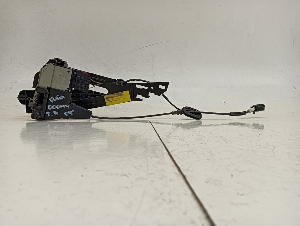 Cerradura puerta Ford Fusion (CBK)