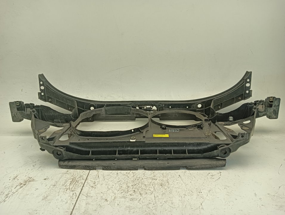 Panel frontal Audi A6 (4B2)