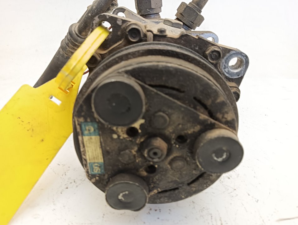 Compresor aire acondicionado Renault R 21 (B/L48)