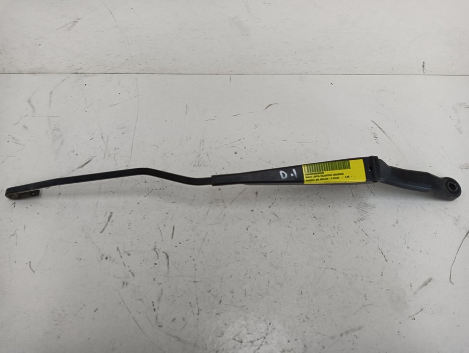 Brazo limpia Peugeot 206