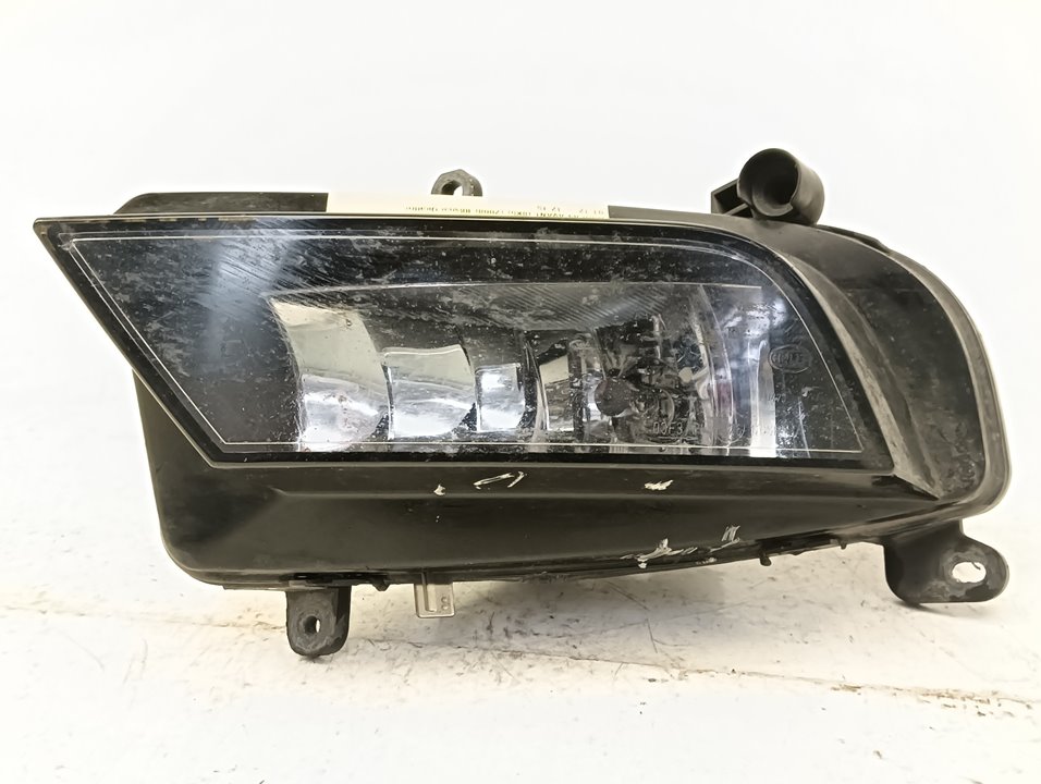 Faro antiniebla Audi A4 (8K5)