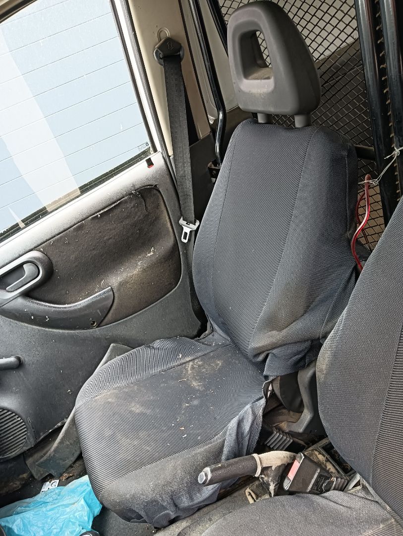 Asiento Opel Combo (CORSA C)