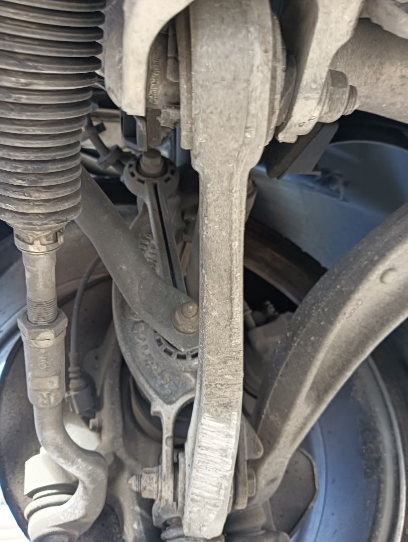 Brazo suspensión Audi A4 (8K5)