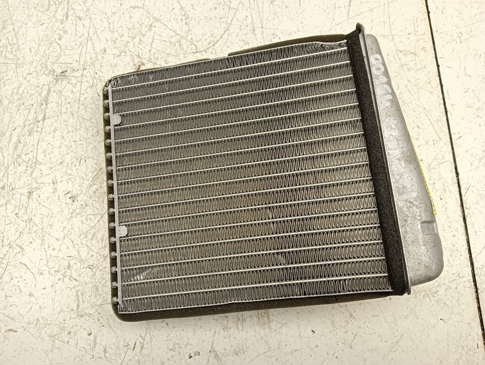 Radiador calefacción / aire acondicionado SEAT Leon (1P1)