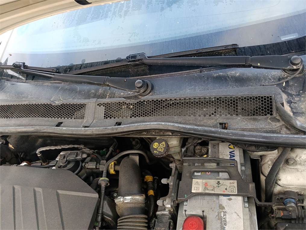 Torpedo Peugeot 508 (R8)