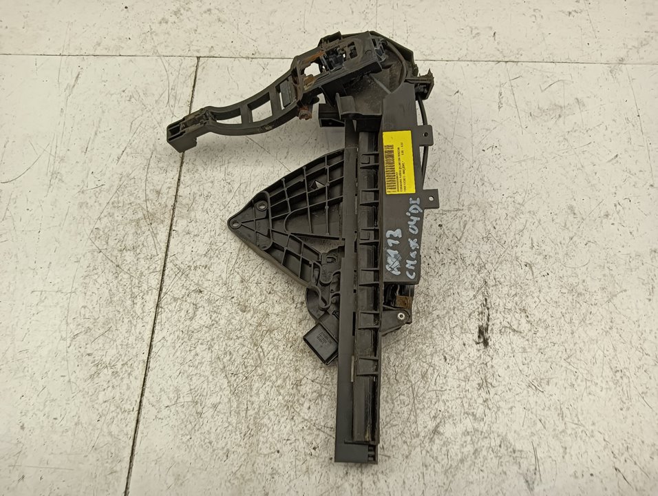 Cerradura puerta Ford Focus C-Max (CAP)