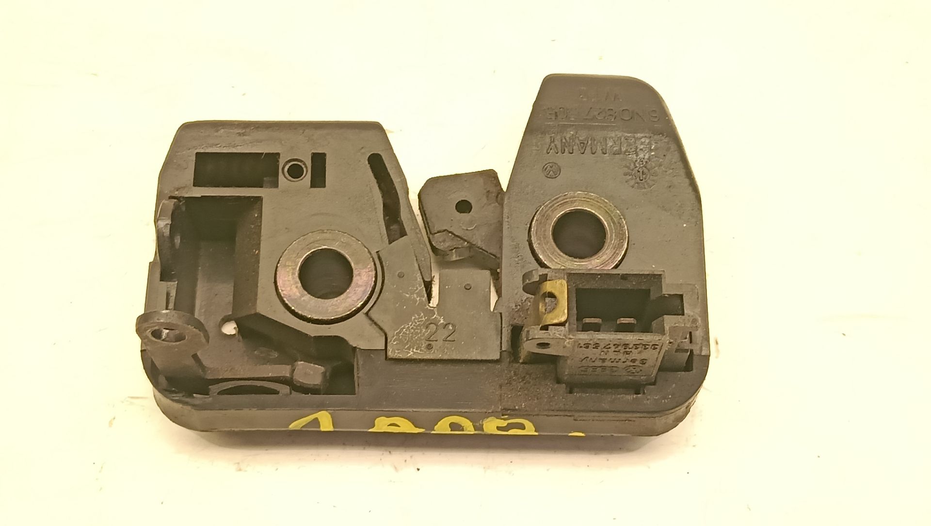Cerradura maletero / portón SEAT Arosa (6H1)