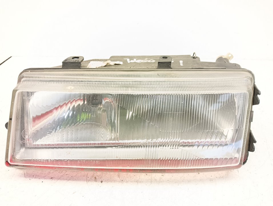 Faro SEAT Toledo * (1L)