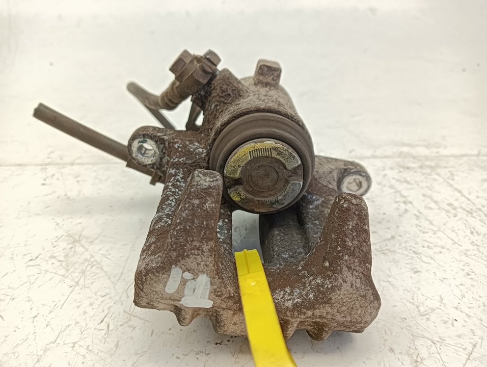 Pinza de freno Audi A6 (4B2)