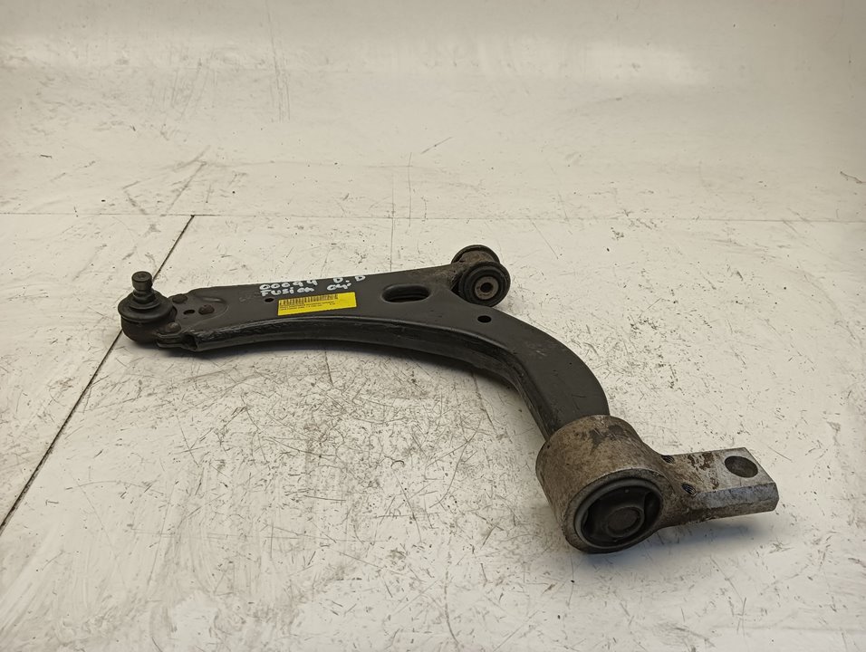 Brazo suspensión Ford Fusion (CBK)