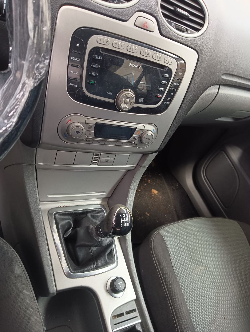 Warning Ford Focus (CB4)
