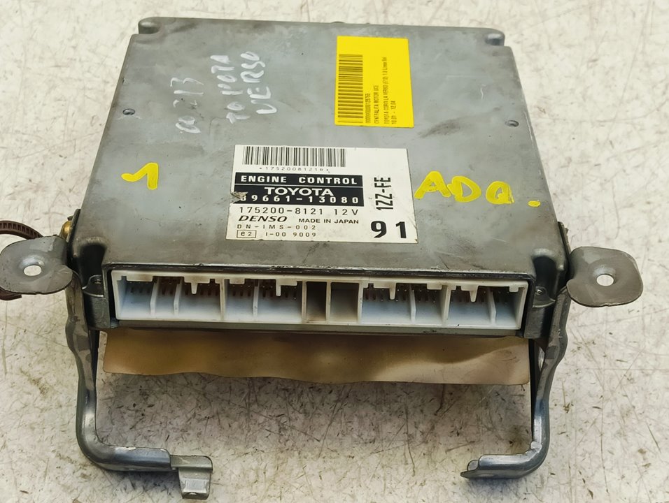Centralita motor uce Toyota Corolla Verso (E12)