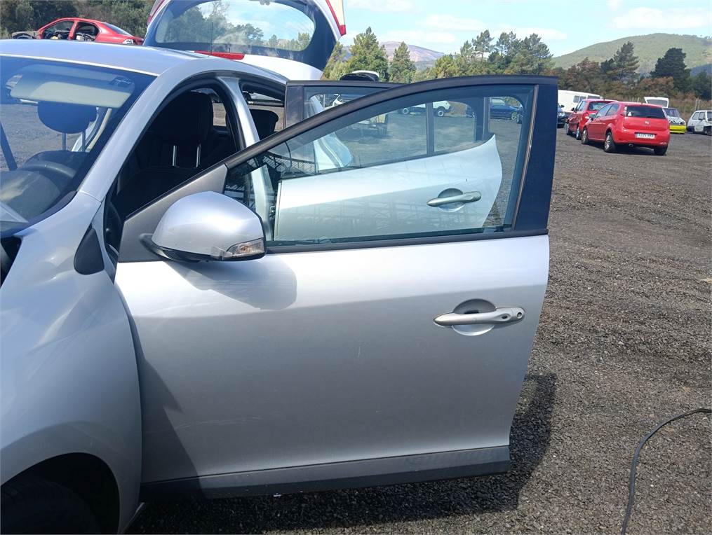 Puerta Renault Megane III