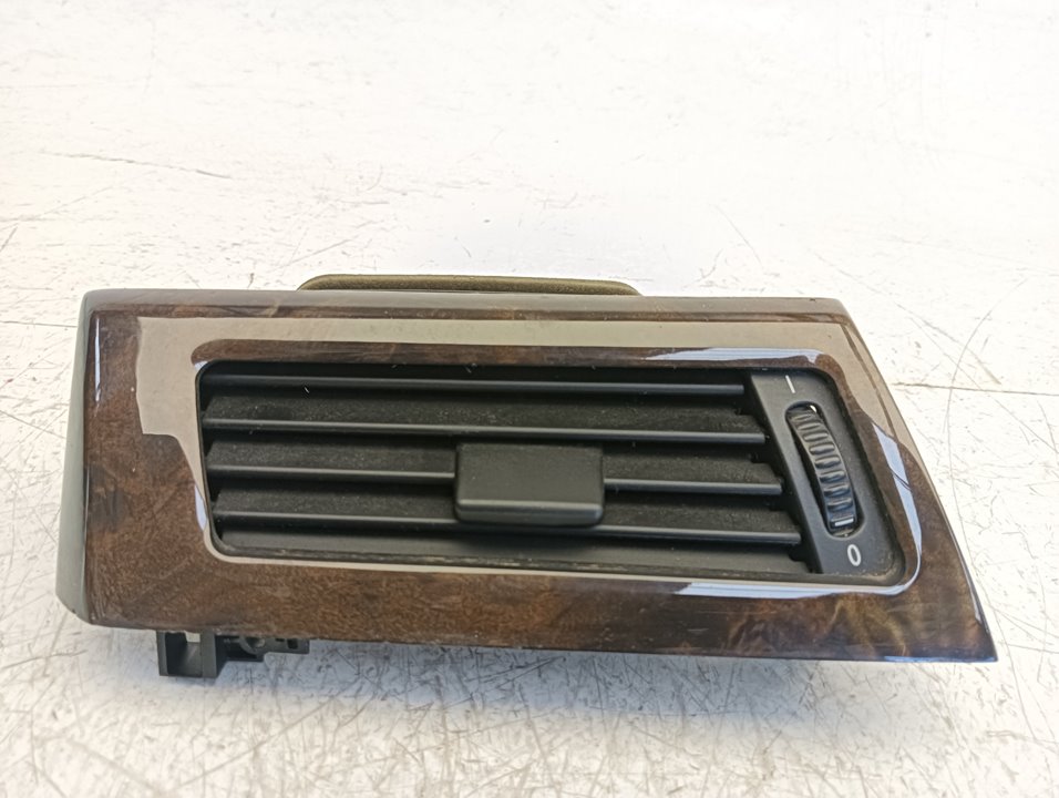 Rejilla aireadora BMW 5 (E60)
