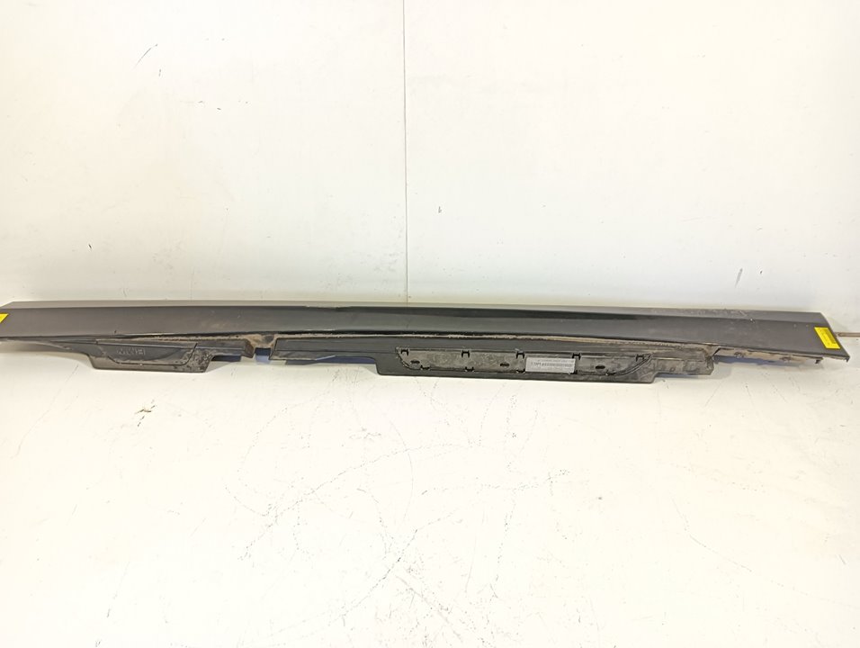 Faldón lateral BMW 1 (E81/E87)
