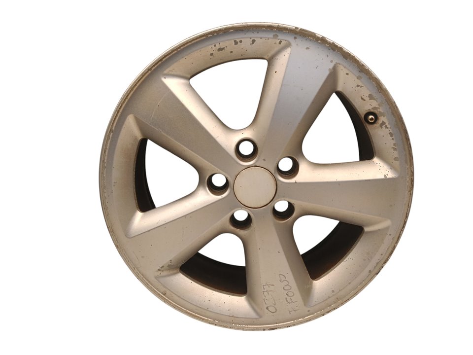 Llanta Ford Focus (CAP)