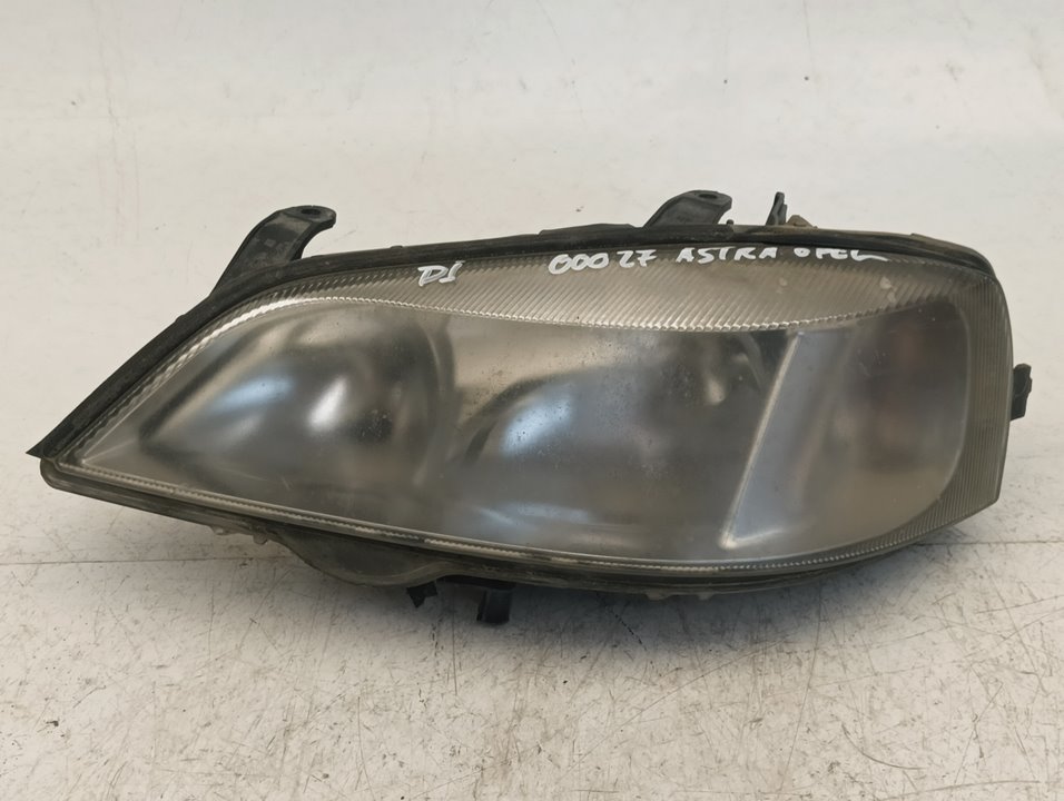 Faro Opel Astra G