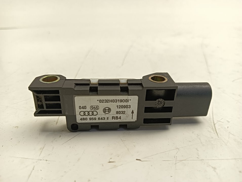 Sensor Audi A6 (4B2)