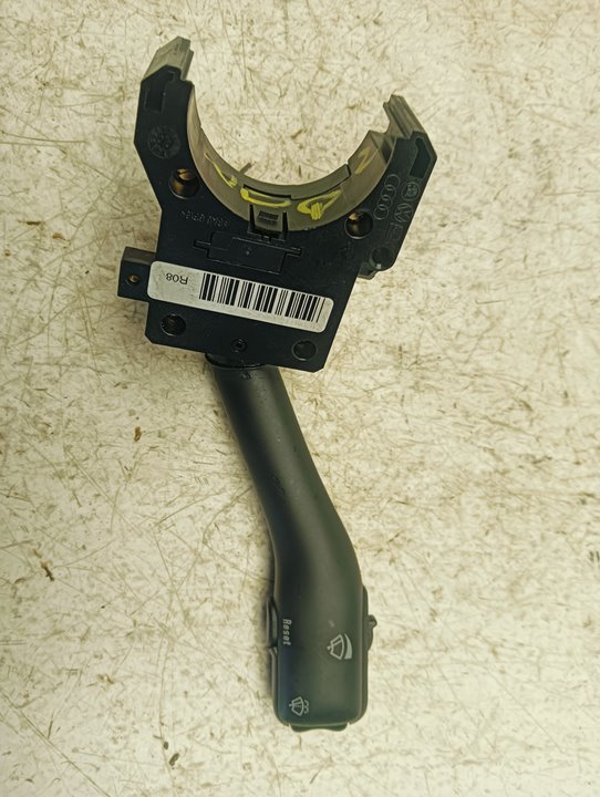 Mando limpia Audi A6 (4B5)