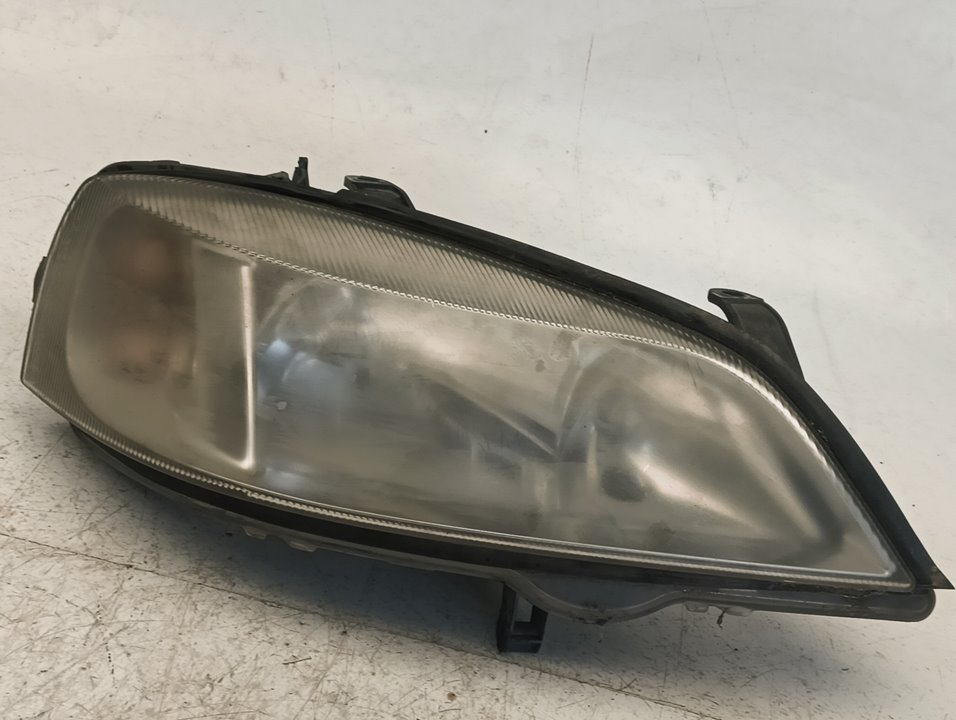 Faro Opel Astra G