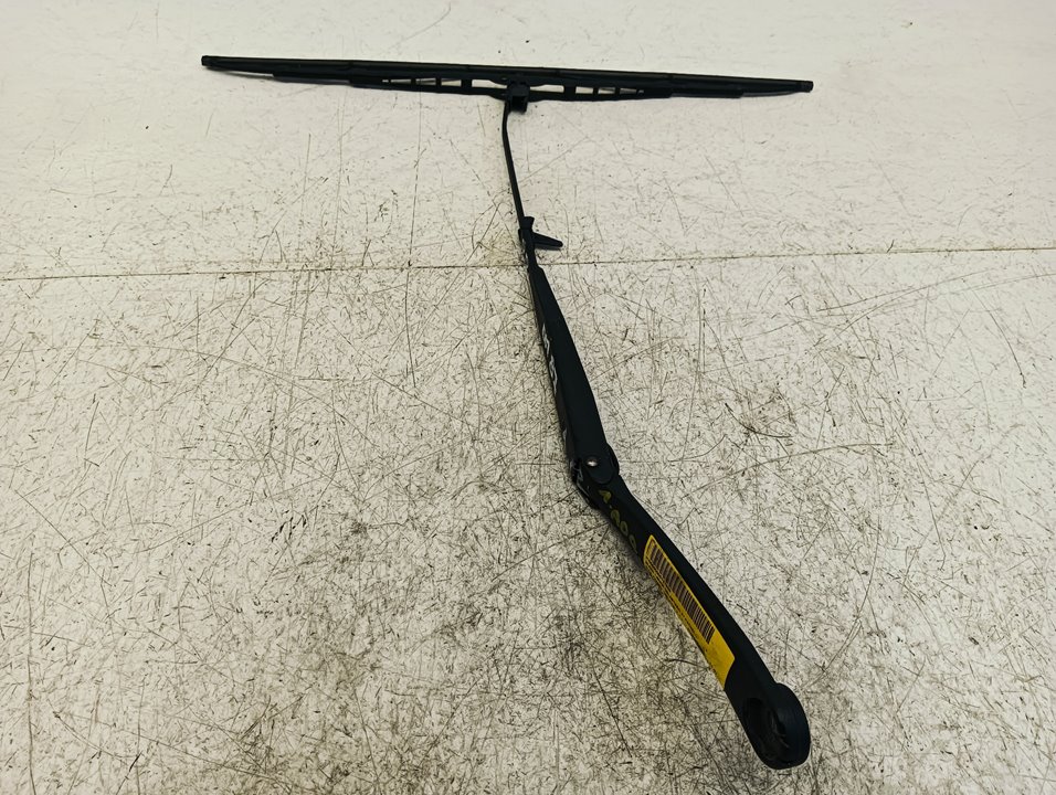 Brazo limpia Alfa Romeo 156 (116)
