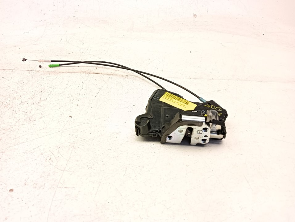Cerradura puerta Toyota RAV4 (A3)