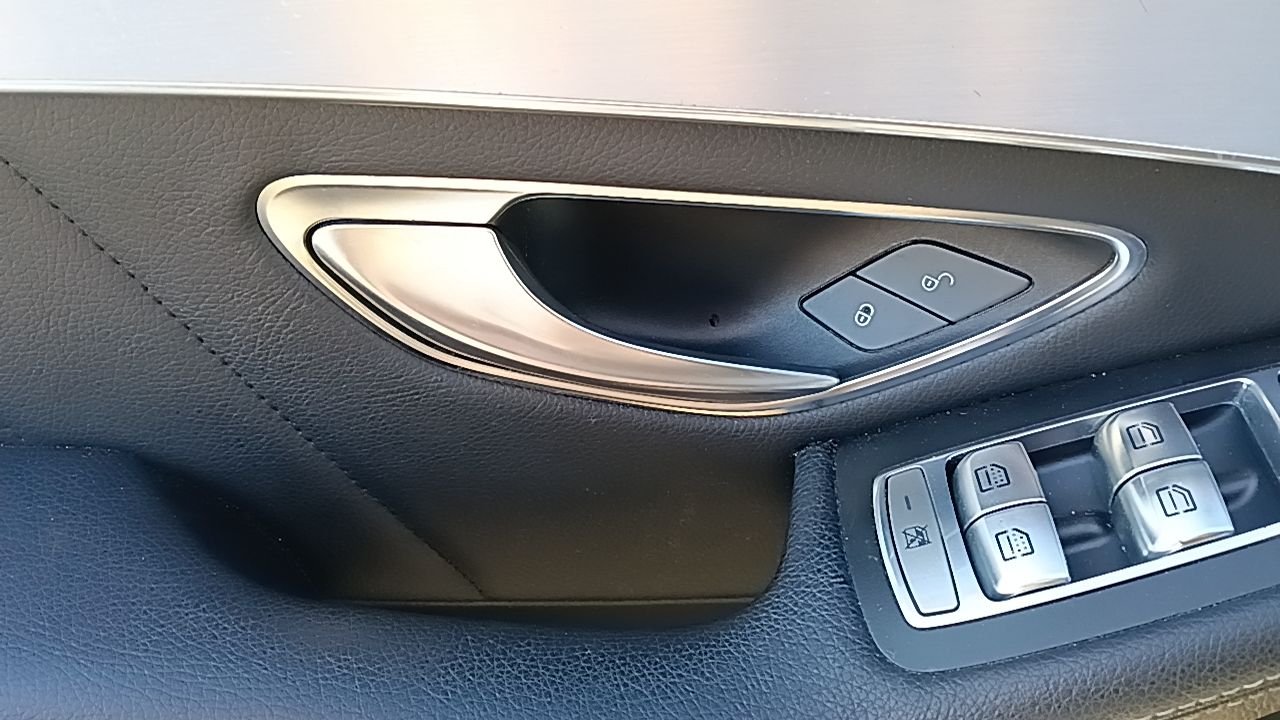 Maneta Mercedes-Benz GLC (BM 253)