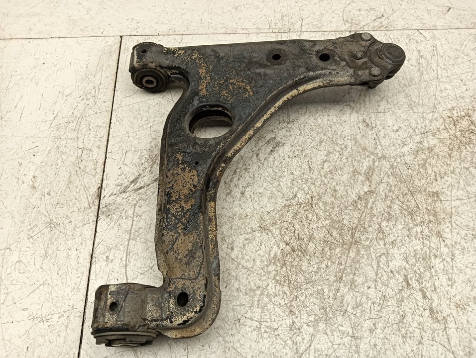 Brazo suspensión Opel Astra G