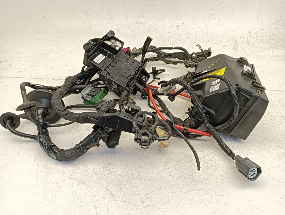 Caja relés / fusibles Volvo XC40