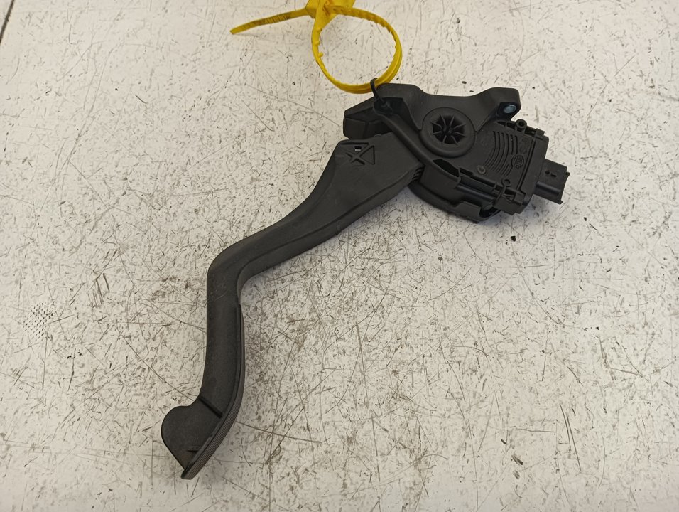 Pedal acelerador Peugeot 207