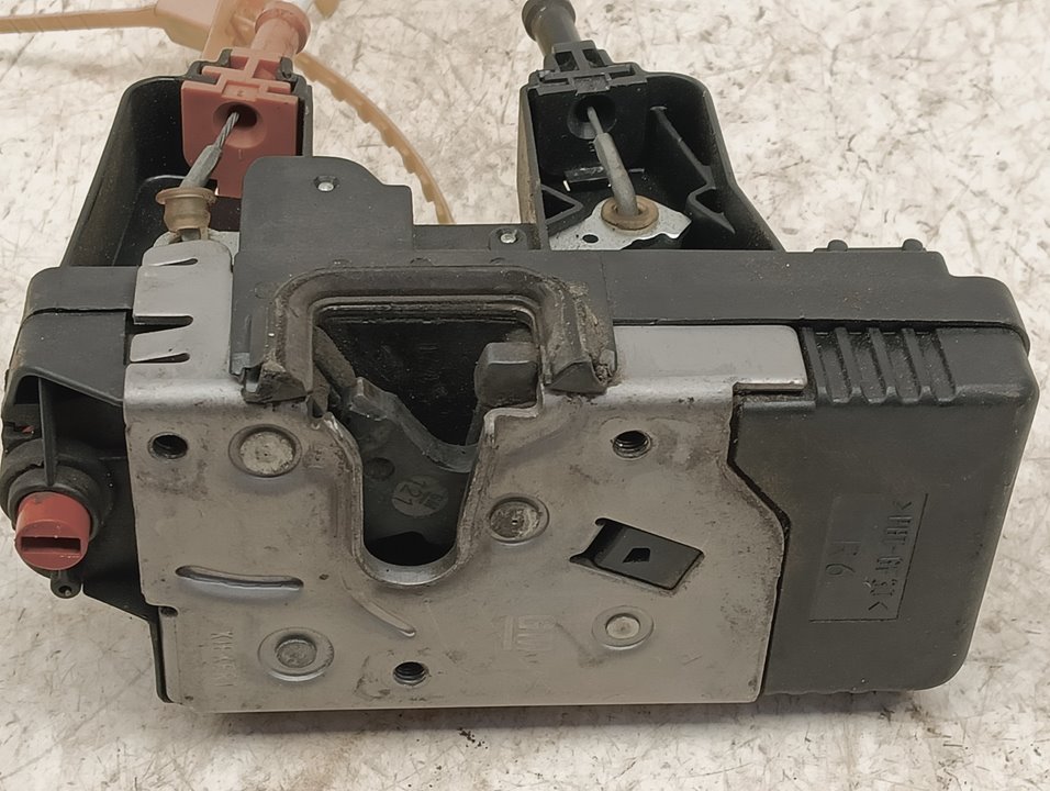 Cerradura puerta Opel Astra G