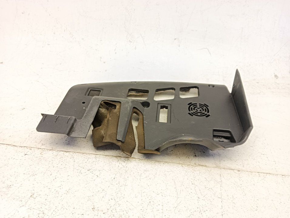Embellecedor salpicadero BMW 1 (E81/E87)