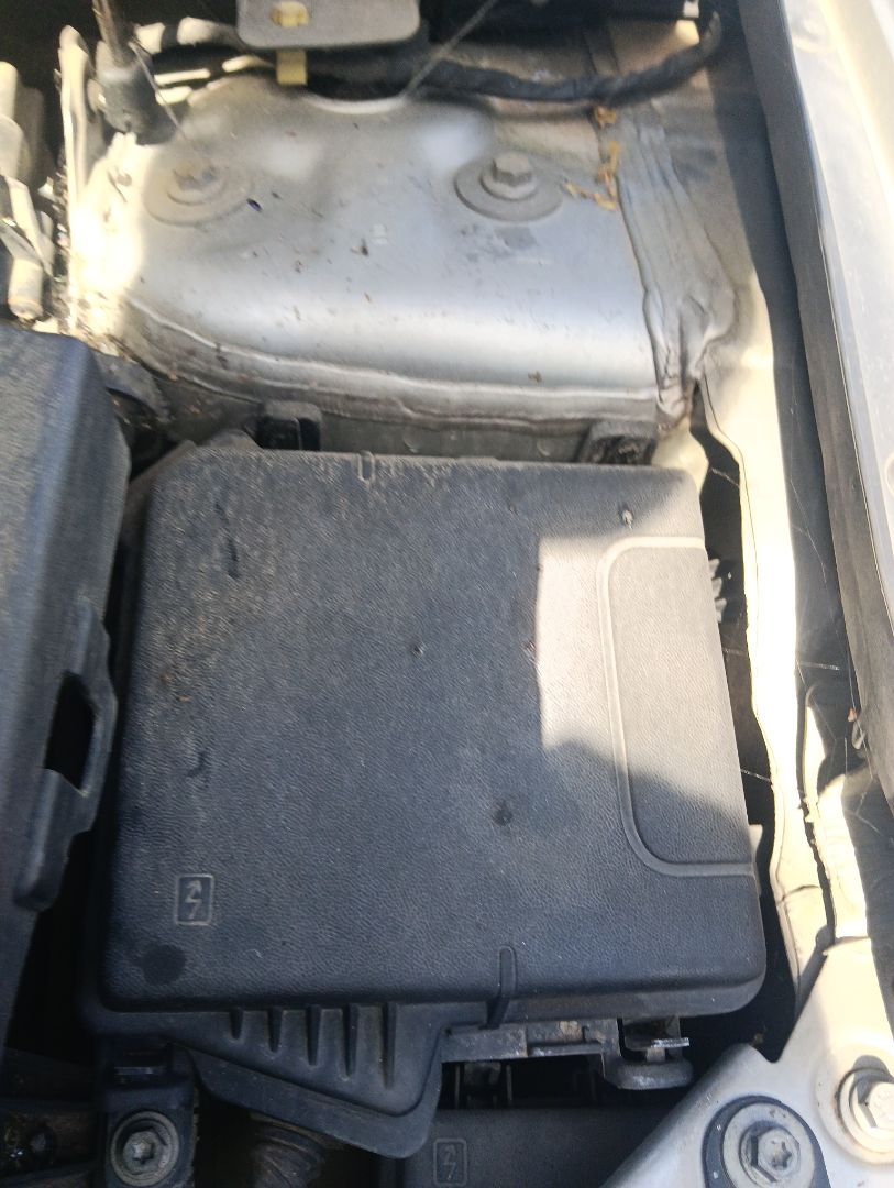 Caja relés / fusibles Renault Megane III