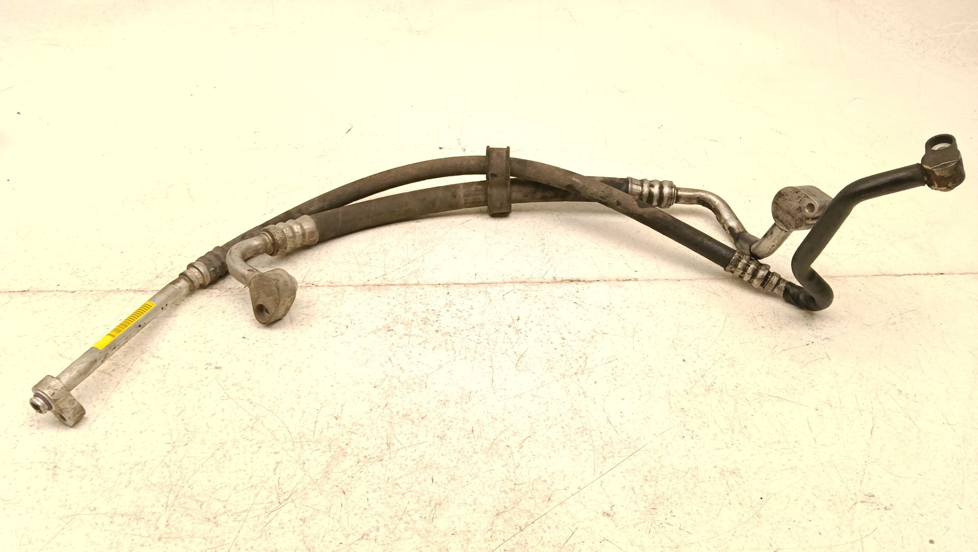 Tubos aire acondicionado Volkswagen Passat (3B3)