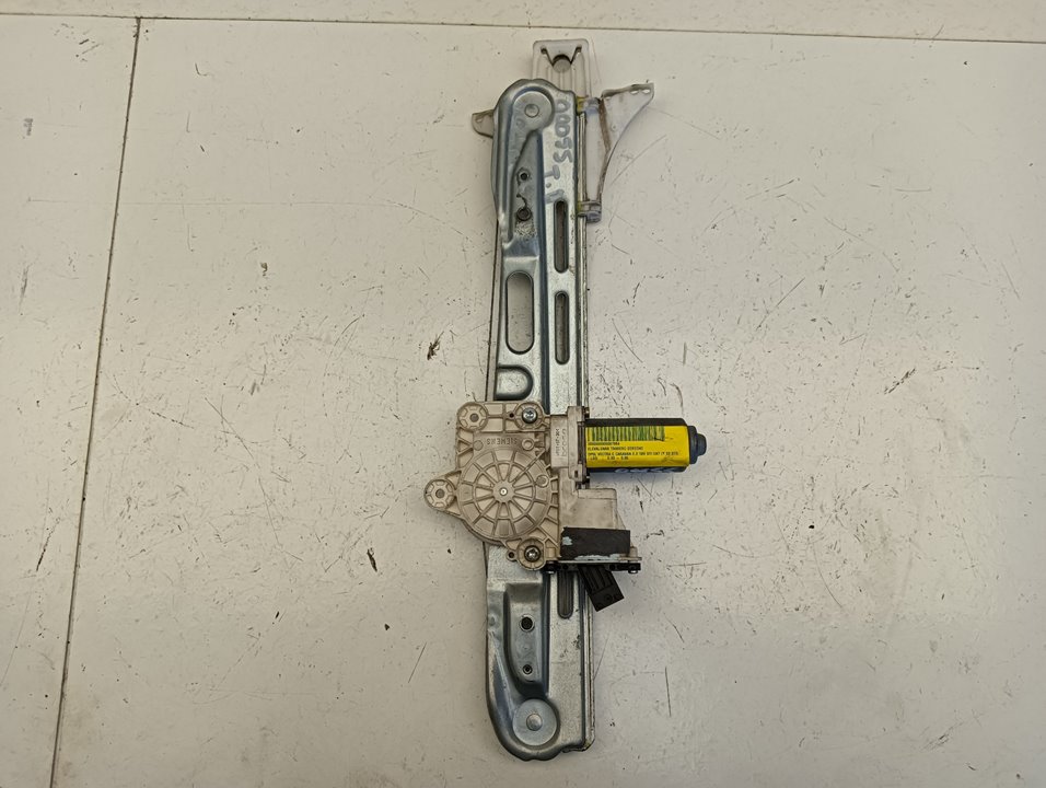 Elevalunas trasero derecho Opel Vectra C, foto 1 de 4