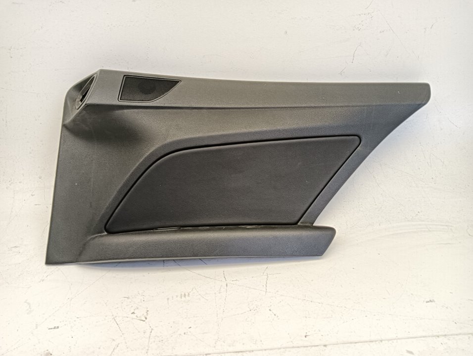 Guarnecido puerta Mercedes-Benz E (BM 207)