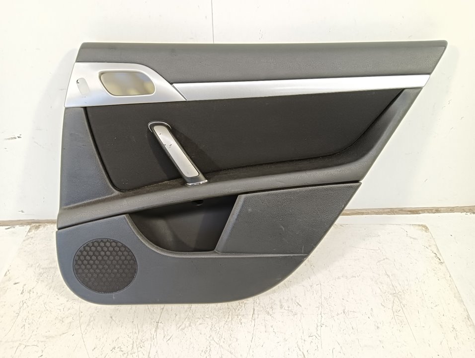Guarnecido puerta Peugeot 407