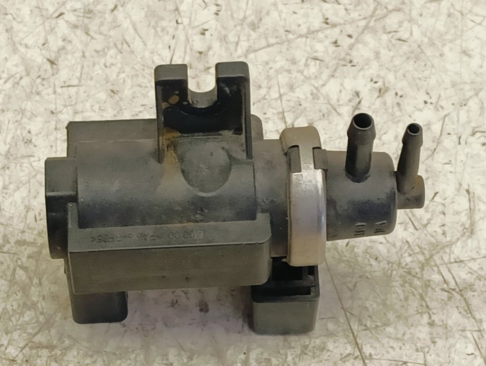 Válvula aire adicional Audi A4 (8E)