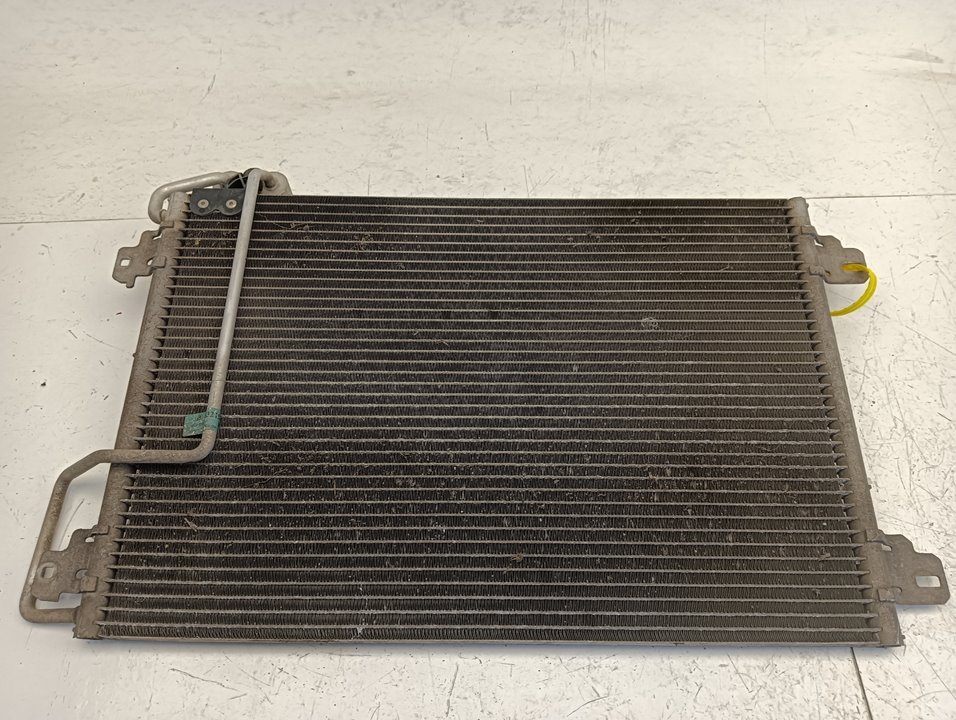 Condensador / radiador aire acondicionado Renault Scenic RX4 (JA0)