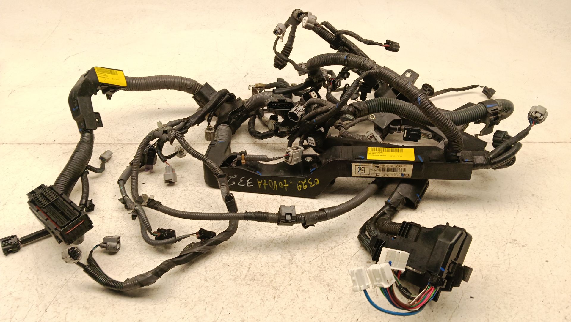 Cableado eléctrico Toyota Auris (E18)