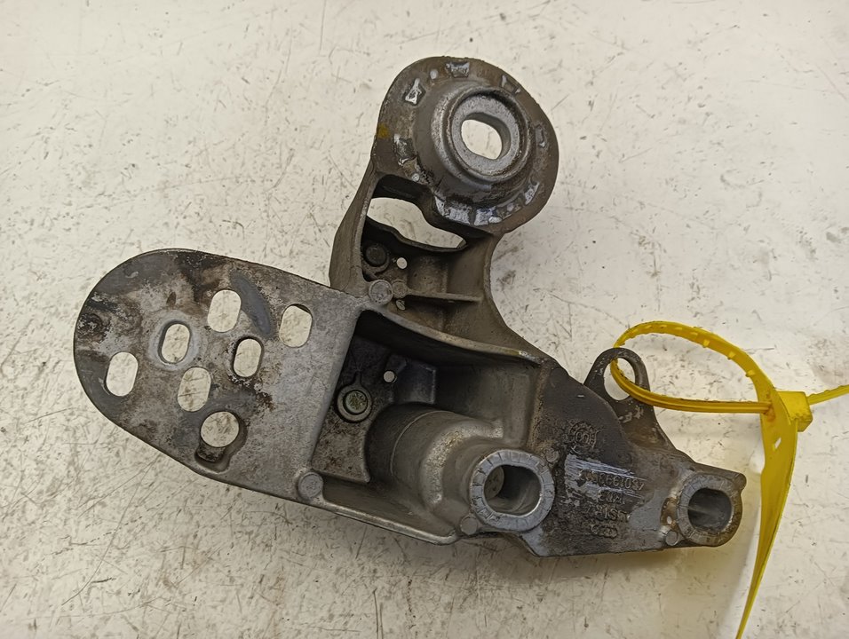 Soporte motor Audi A6 (4B2)