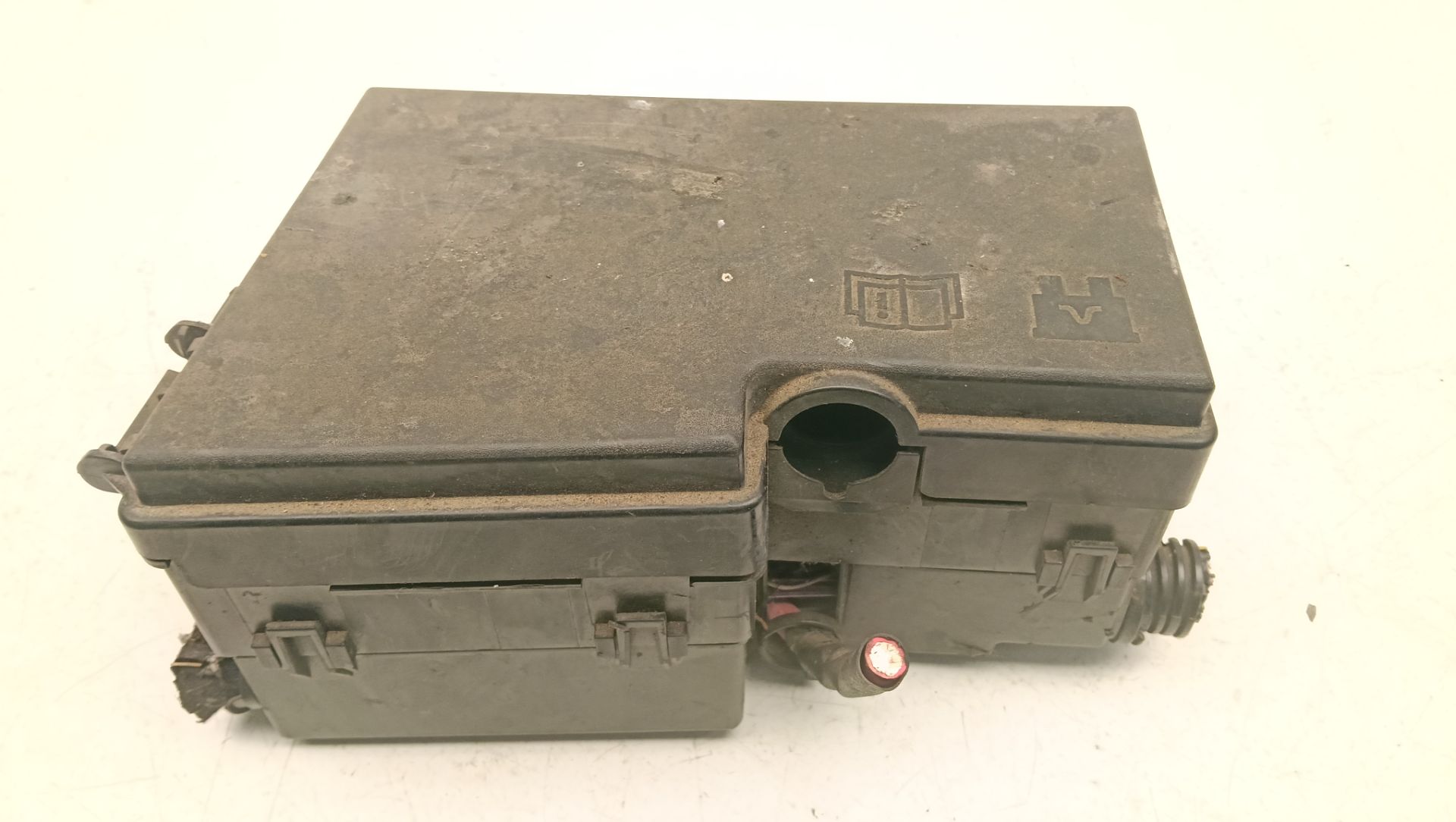Caja relés / fusibles Ford Focus (CAP)