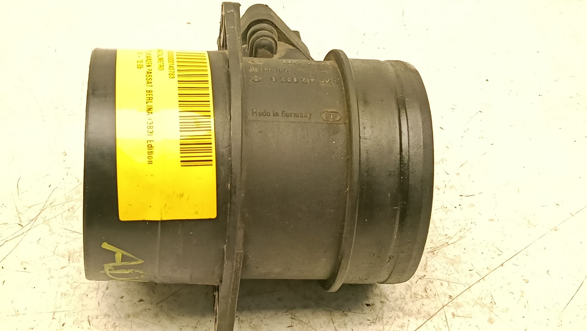Caudalímetro Volkswagen Passat (3B3)